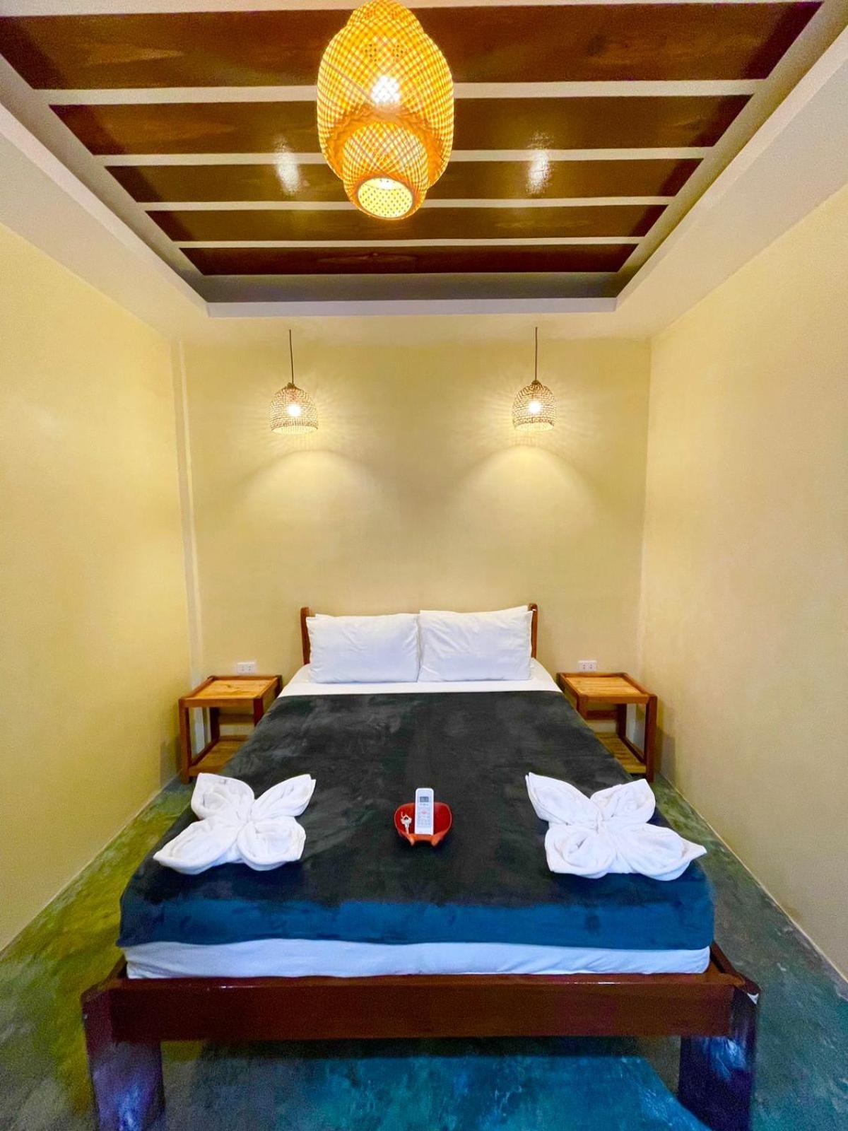 Hotel La Visita General Luna  Pokoj fotografie